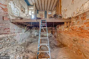 542 York St, Camden, NJ 08102 - Photo 7