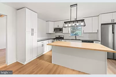 329 Ridge Avenue, Gloucester Township, NJ 08029 - Photo 7