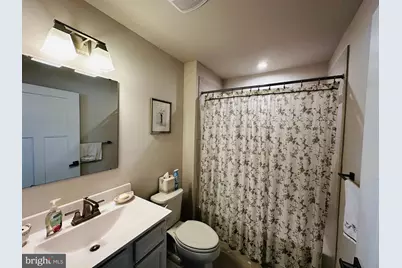 100 Senators Way, Berlin, NJ 08009 - Photo 9