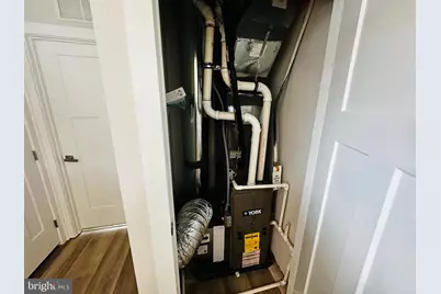 100 Senators Way, Berlin, NJ 08009 - Photo 19