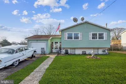 100 Garden Avenue, Gloucester Township, NJ 08012 - Photo 1