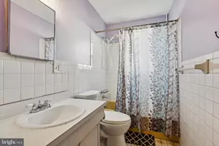 100 Garden Ave, Gloucester Township, NJ 08012 - Photo 13