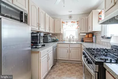 200 Lake Avenue, Gloucester Township, NJ 08029 - Photo 11