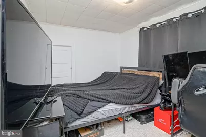 200 Lake Avenue, Gloucester Township, NJ 08029 - Photo 25