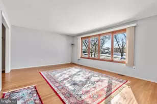 1525 Squire Ln, Cherry Hill, NJ 08003 - Photo 9