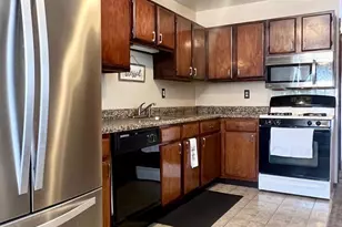 35 Colgate Ct, Waterford Township, NJ 08004 - Photo 11