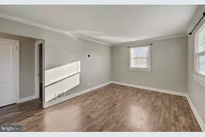 213 Union Avenue, Bellmawr, NJ 08031 - Photo 5