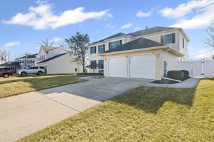 38 Sofia Dr, Gloucester Township, NJ 08012 - Photo 3