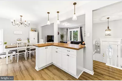 22 Debras Lane, Sicklerville, NJ 08081 - Photo 9