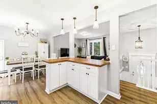 22 Debras Ln, Sicklerville, NJ 08081 - Photo 9