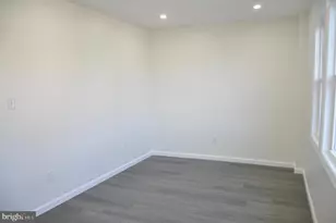 301 Laurel Ave, Woodlynne, NJ 08107 - Photo 17