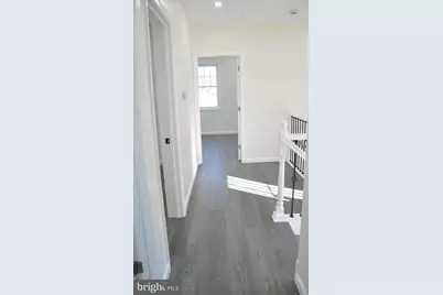 301 Laurel Avenue, Woodlynne, NJ 08107 - Photo 23