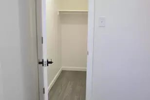 301 Laurel Ave, Woodlynne, NJ 08107 - Photo 21