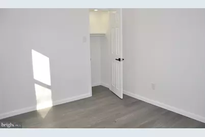 301 Laurel Avenue, Woodlynne, NJ 08107 - Photo 25