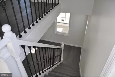 301 Laurel Avenue, Woodlynne, NJ 08107 - Photo 13