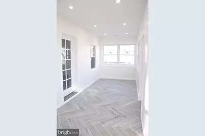 301 Laurel Avenue, Woodlynne, NJ 08107 - Photo 3