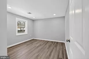 5 Charles Ave, Gloucester Township, NJ 08012 - Photo 9