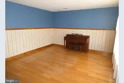 121 Crosley Drive, Waterford Township, NJ 08004 - Photo 3