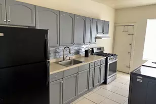 1090 Thurman St, Camden, NJ 08104 - Photo 3