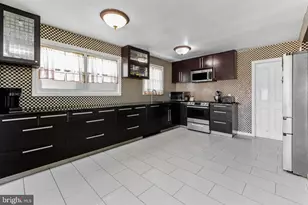 28 Forest Hill Dr, Cherry Hill, NJ 08003 - Photo 1