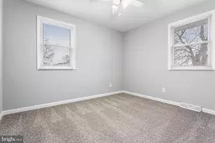 205 Cardinal Dr, Bellmawr, NJ 08031 - Photo 25