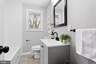 205 Cardinal Dr, Bellmawr, NJ 08031 - Photo 23