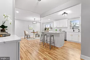 205 Cardinal Dr, Bellmawr, NJ 08031 - Photo 7