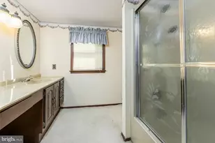 330 1st Ave, Lindenwold, NJ 08021 - Photo 17