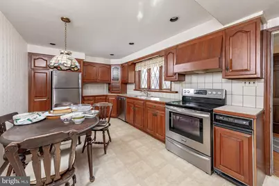 330 First Avenue, Lindenwold, NJ 08021 - Photo 9