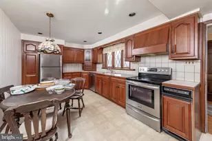 330 1st Ave, Lindenwold, NJ 08021 - Photo 9