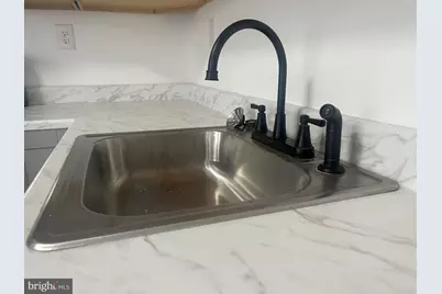 933 Lansdowne Avenue, Camden, NJ 08104 - Photo 15