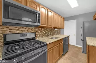 2864 Cushing Rd, Camden, NJ 08104 - Photo 13