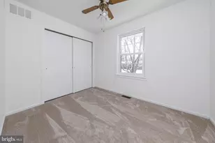 2 Debras Ln, Sicklerville, NJ 08081 - Photo 17