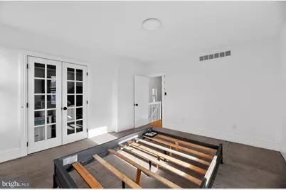 810 Central Avenue, Gloucester Township, NJ 08029 - Photo 19