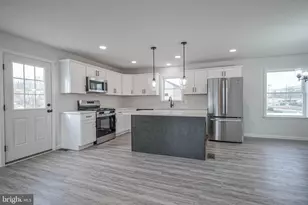 3 Myrtle Ave, Gloucester City, NJ 08030 - Photo 9