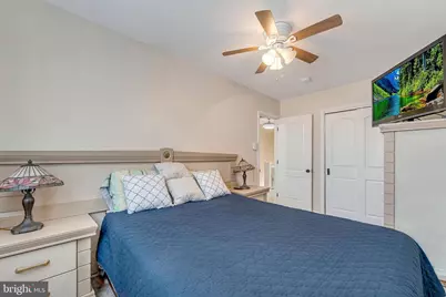 1586 Greenwood Avenue, Camden, NJ 08103 - Photo 17