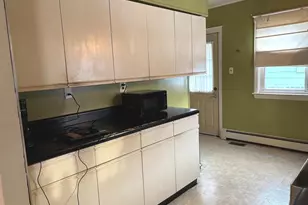 606 N Brown St, Gloucester City, NJ 08030 - Photo 9