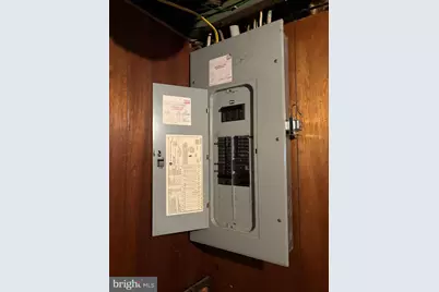 606 N Brown Street, Gloucester City, NJ 08030 - Photo 21