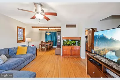 10 Dartmouth Drive, Waterford Township, NJ 08004 - Photo 5