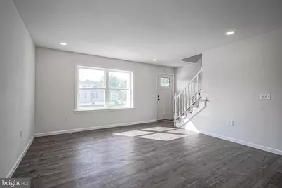 5 Myrtle Ave, Gloucester City, NJ 08030 - Photo 9