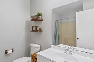 3 Hewitt Ln, Sicklerville, NJ 08081 - Photo 23