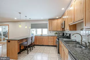 1113 Crane Dr, Cherry Hill, NJ 08003 - Photo 9