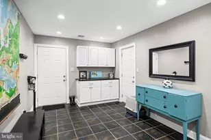 18 Karen Dr, Cherry Hill, NJ 08003 - Photo 27