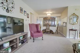 703 Aberdeen Ln, Gloucester Township, NJ 08012 - Photo 3