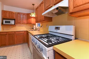 918 Highland Blvd, Gloucester City, NJ 08030 - Photo 17