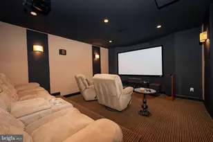 1747 Country Club Dr, Cherry Hill, NJ 08003 - Photo 43