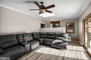 136 Paradise Dr, Voorhees, NJ 08043 - Photo 17