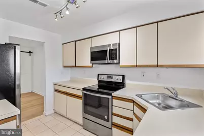 828 Chanticleer, Cherry Hill, NJ 08003 - Photo 9