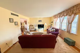 4 Bellows Ln, Cherry Hill, NJ 08002 - Photo 3