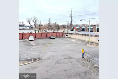 6712 S Crescent Boulevard N, Pennsauken, NJ 08110 - Photo 11